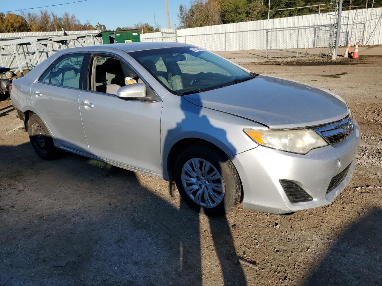 2014 Toyota Camry VIN 4T4BF1FK5ER374806 Copart auction photo, side / rear end damage thumbnail 4