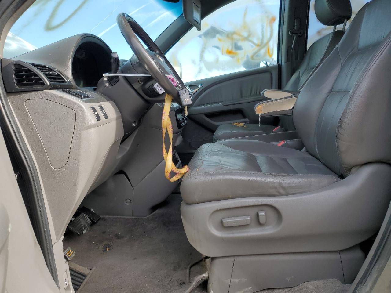 2010 Honda Odyssey VIN 5FNRL3H79AB076983 Copart auction photo, all over damage thumbnail 7