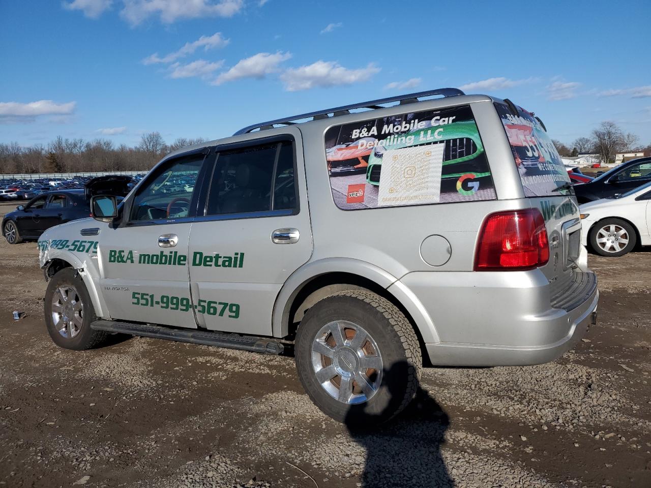 2006 Lincoln Navigator VIN 5LMFU28546LJ12469 Copart auction photo, front end damage thumbnail 2