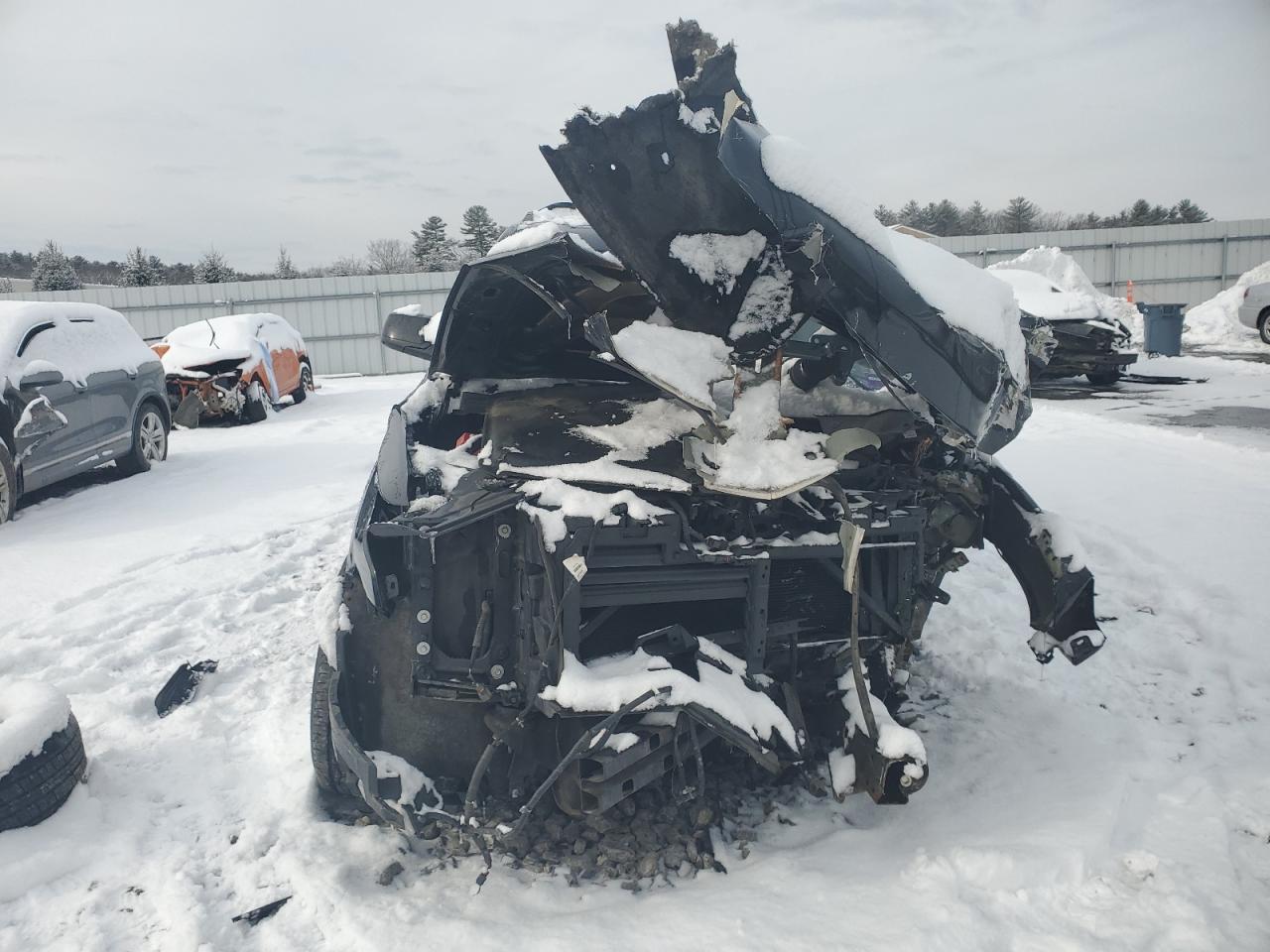 2017 Chevrolet Suburban VIN 1GNSKHKC3HR181568 Copart auction photo, biohazard/chemical / front end damage thumbnail 5
