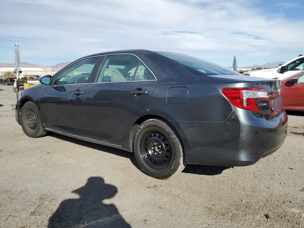 2013 Toyota Camry VIN 4T4BF1FK1DR283949 Copart auction photo, side damage thumbnail 2