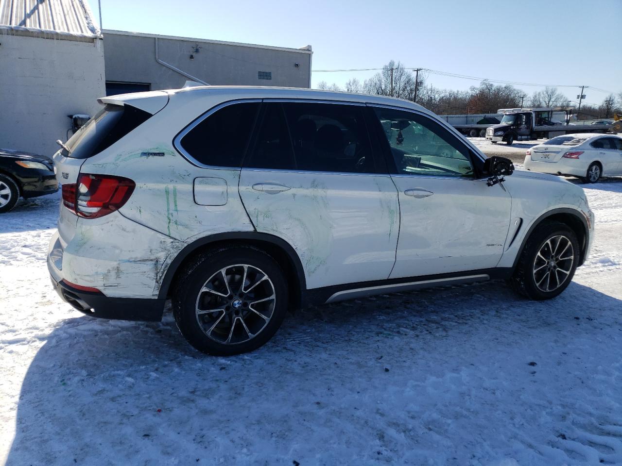 2017 BMW X5 VIN 5UXKT0C37H0V95719 Copart auction photo, side / rear end damage thumbnail 3
