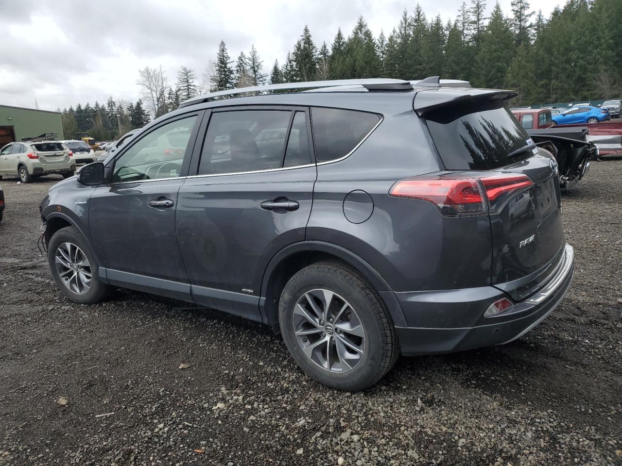 2017 Toyota RAV 4 VIN JTMRJREV9HD133356 Copart auction photo, front end damage thumbnail 2
