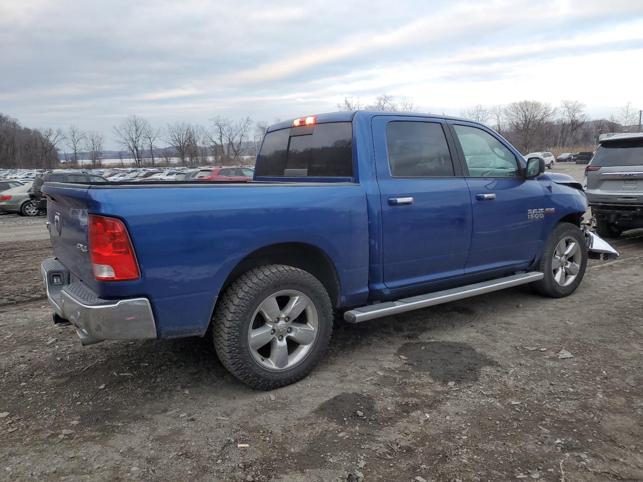 2018 RAM 1500 VIN 3C6RR7LT5JG140495 Copart auction photo, front end damage thumbnail 3