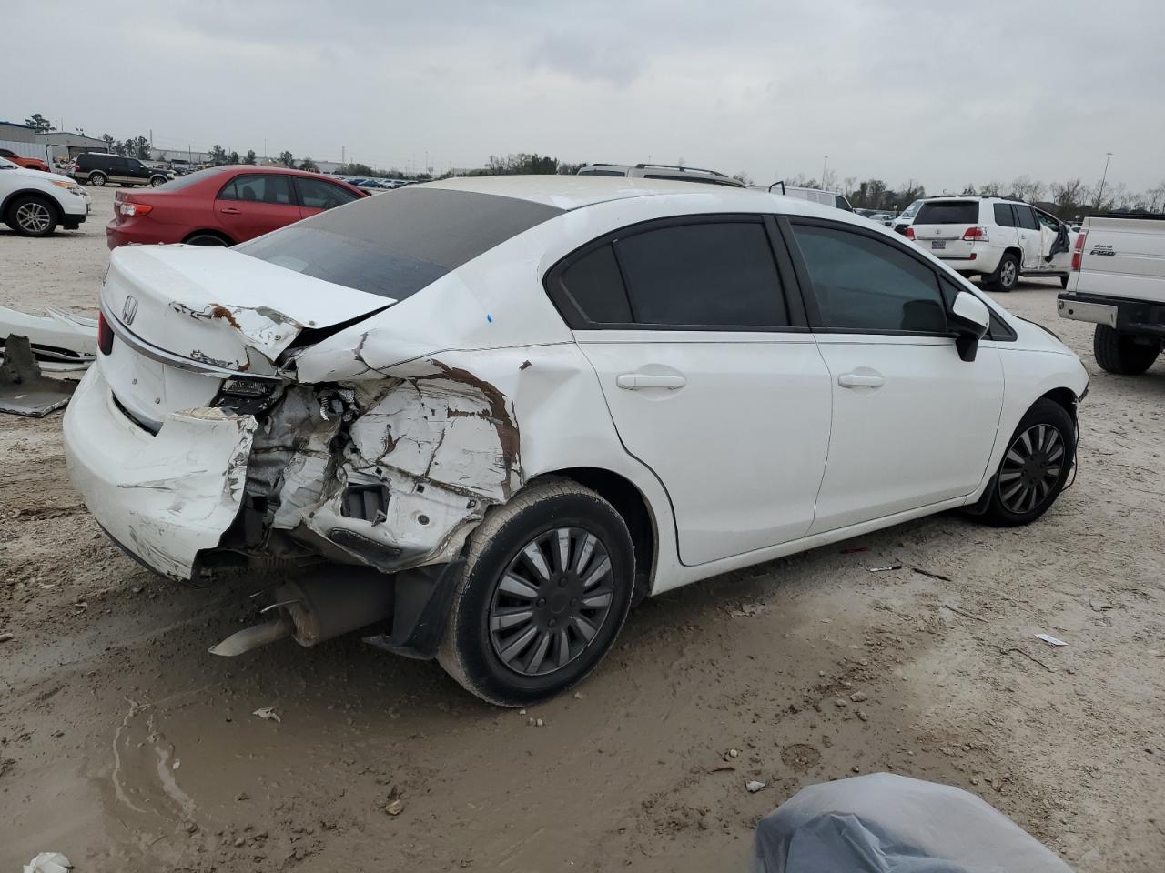 2013 Honda Civic VIN 19XFB2F5XDE033619 Copart auction photo, front end / rear end damage thumbnail 3