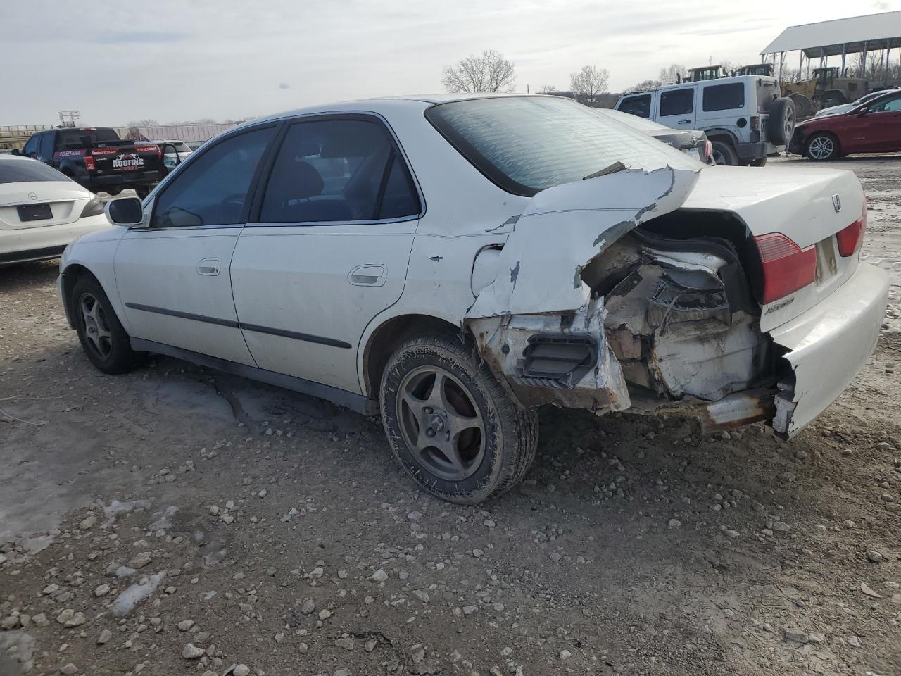1999 Honda Accord VIN 1HGCG5643XA087625 Copart auction photo, rear end damage thumbnail 2