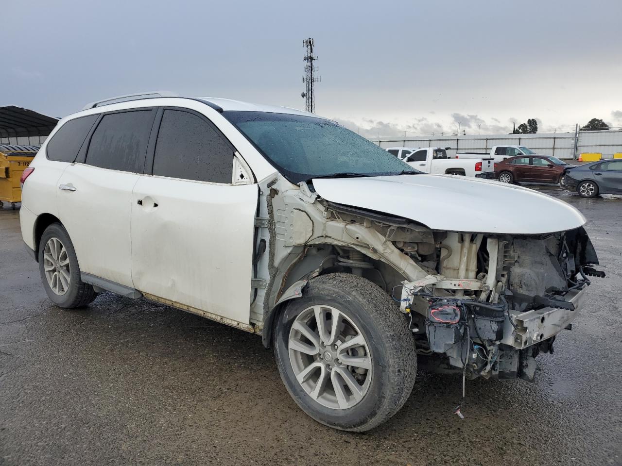 2014 Nissan Pathfinder VIN 5N1AR2MM5EC644131 Copart auction photo, front end / side damage thumbnail 4