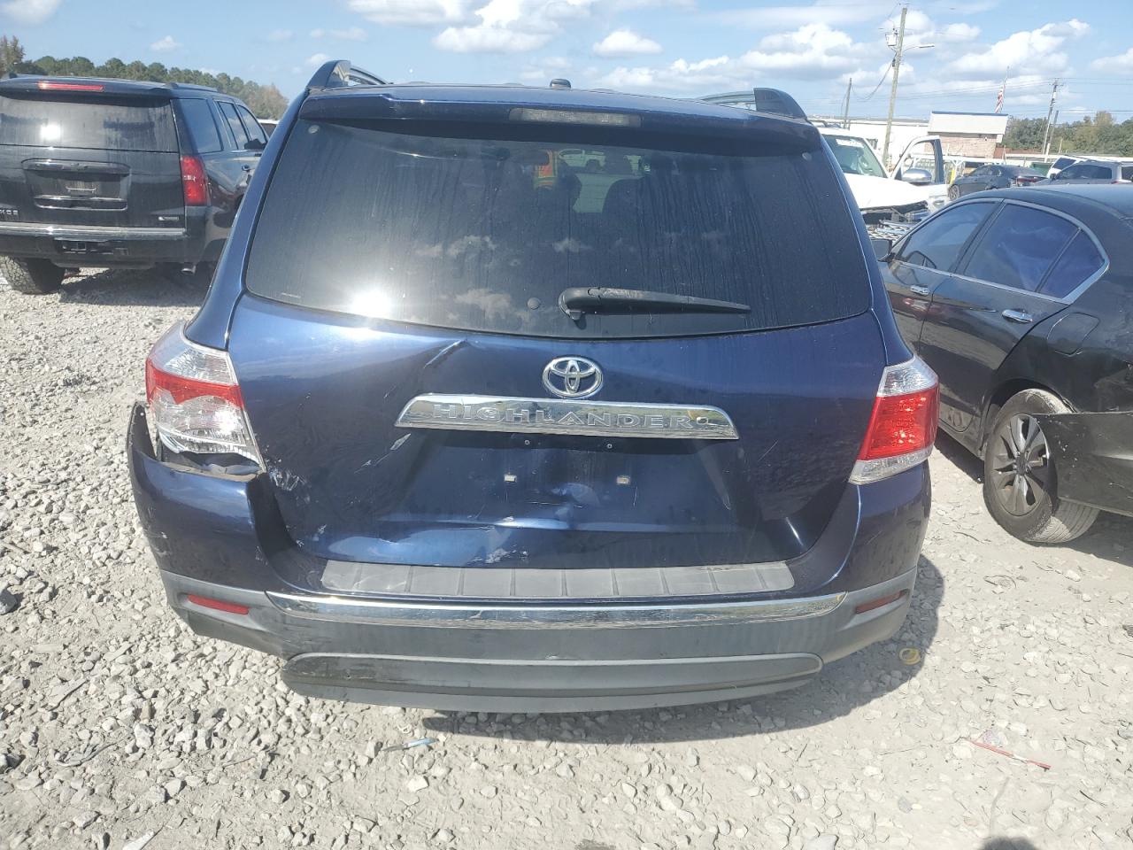 2013 Toyota Highlander VIN 5TDYK3EHXDS110828 Copart auction photo, all over damage thumbnail 6