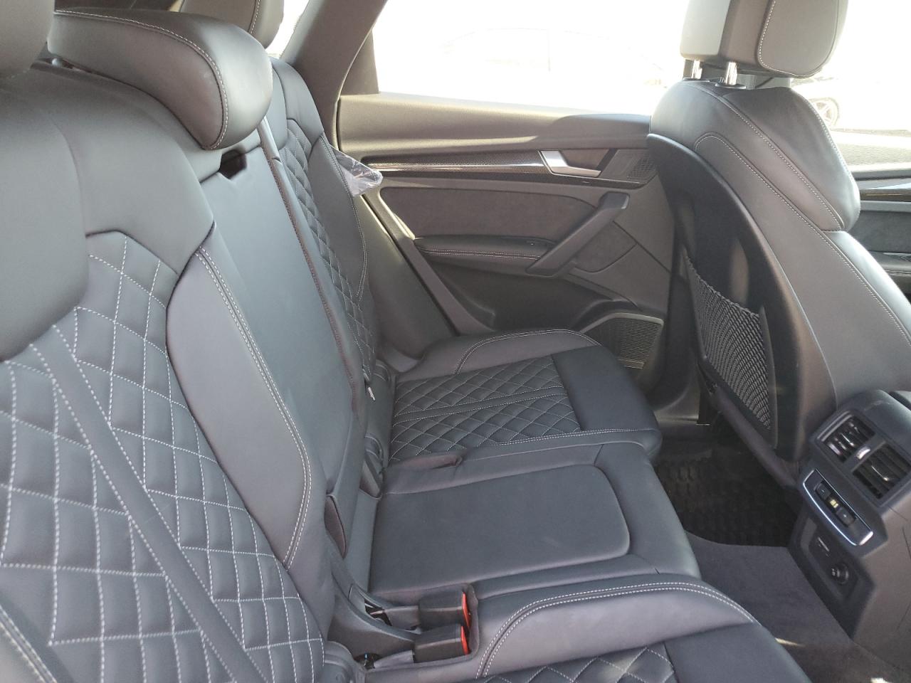 2024 Audi SQ5 VIN WA1B4AFY2R2018589 Copart auction photo, vandalism damage thumbnail 10
