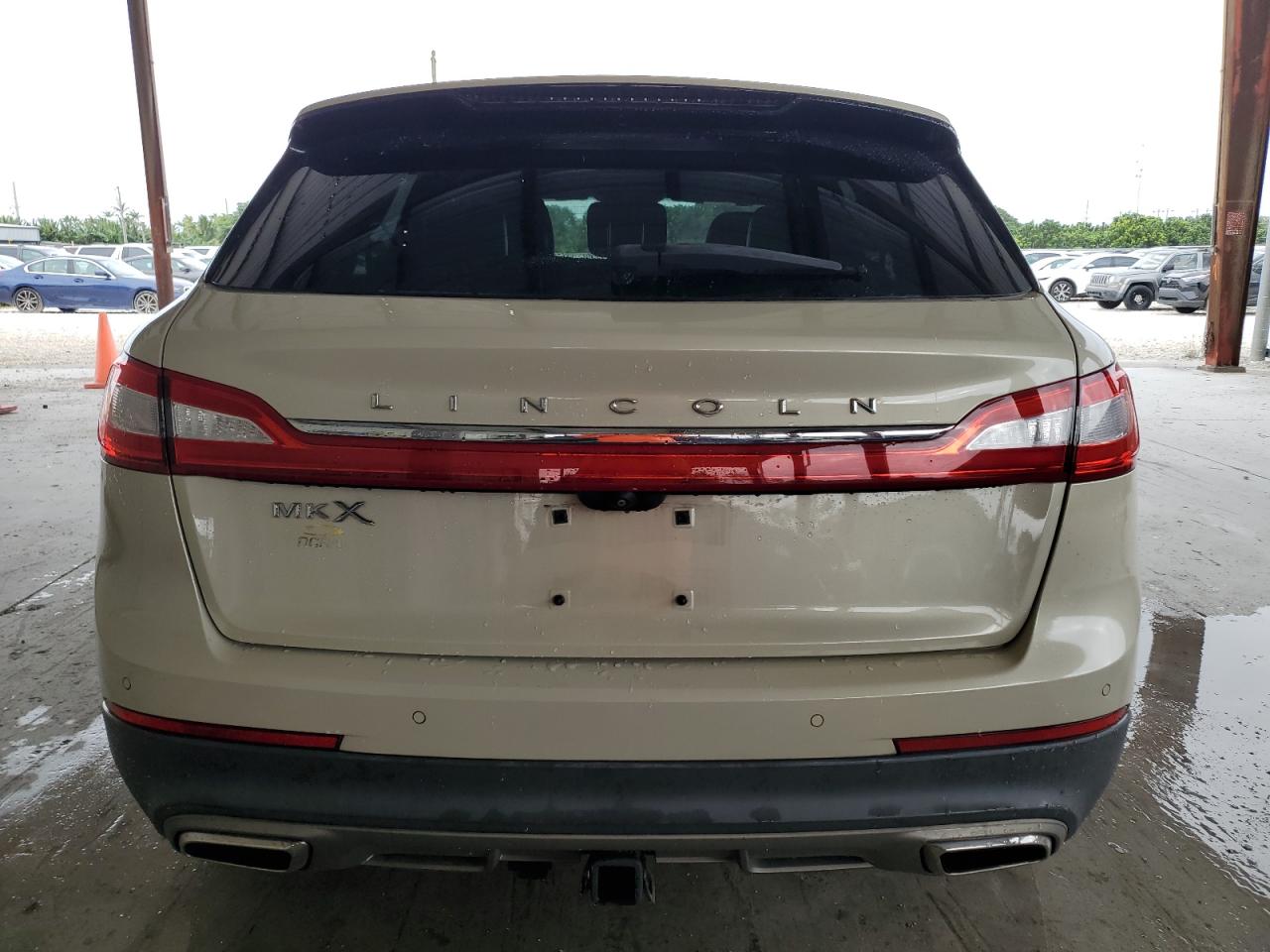 2016 Lincoln MKX VIN 2LMTJ6LR0GBL51443 Copart auction photo, front end / minor dent/scratches damage thumbnail 6