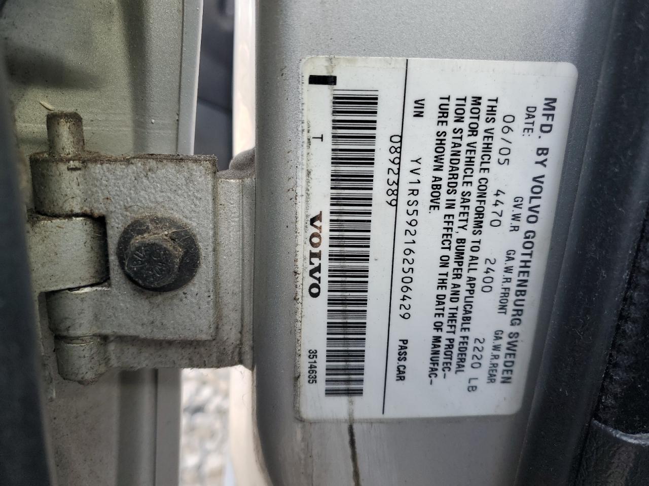 2006 Volvo S60 VIN YV1RS592162506429 Copart auction photo, front end damage thumbnail 13