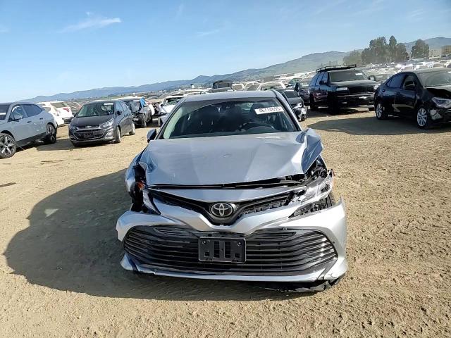 2018 Toyota Camry VIN 4T1B11HK2JU020709 Copart auction photo, all over damage thumbnail 11