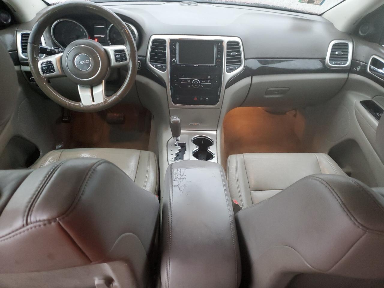2011 Jeep Grand Cherokee VIN 1J4RR4GG6BC642368 Copart auction photo, side damage thumbnail 8