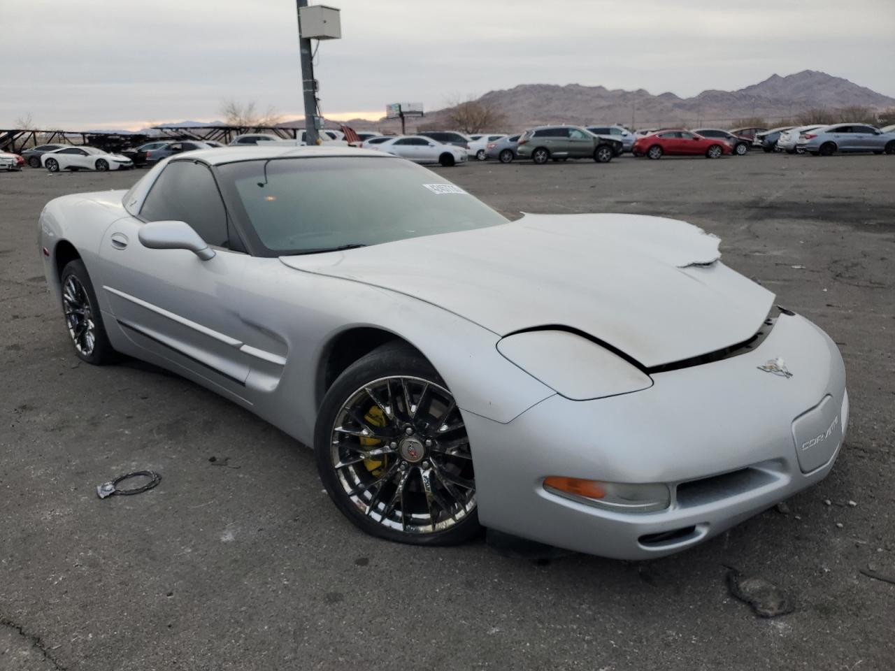 2003 Chevrolet Corvette VIN 1G1YY22G135108015 Copart auction photo, front end damage thumbnail 4