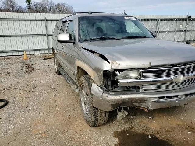 2003 Chevrolet Suburban VIN 3GNEC16Z23G153849 Copart auction photo, front end damage thumbnail 12