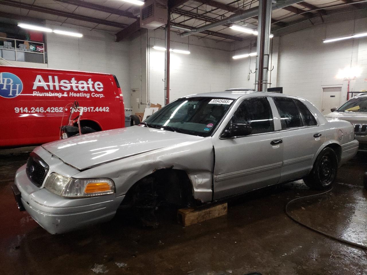 2010 Ford Crown Victoria VIN 2FABP7BV2AX141022