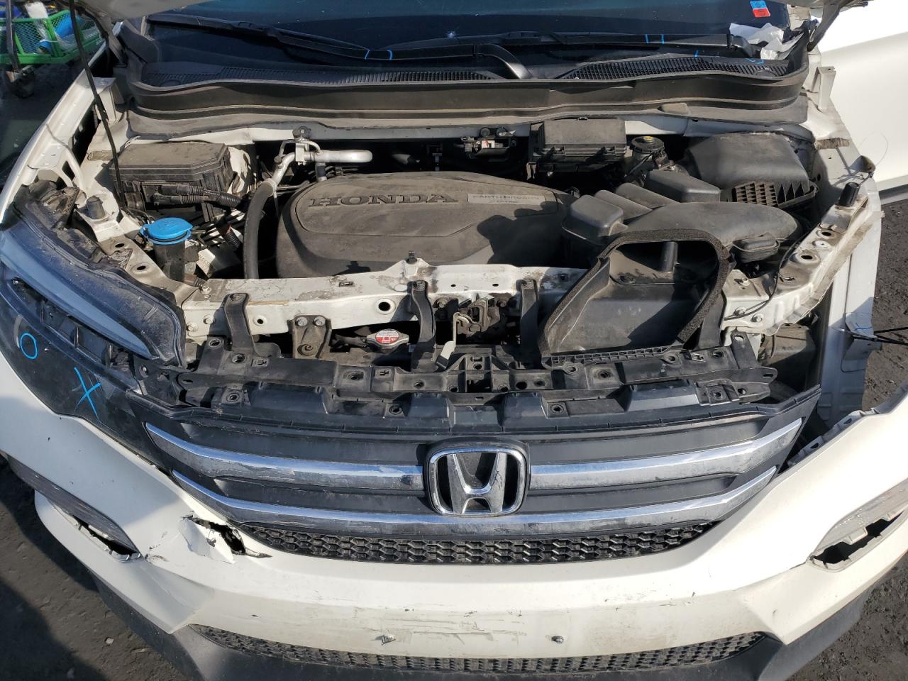 2017 Honda Pilot VIN 5FNYF6H59HB032303 Copart auction photo, front end / side damage thumbnail 12