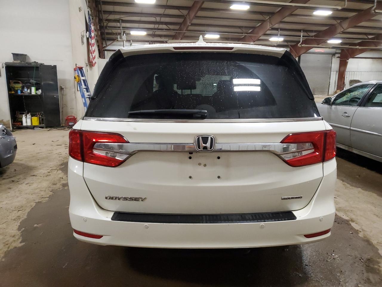 2019 Honda Odyssey VIN 5FNRL6H87KB506697 Copart auction photo, side damage thumbnail 6