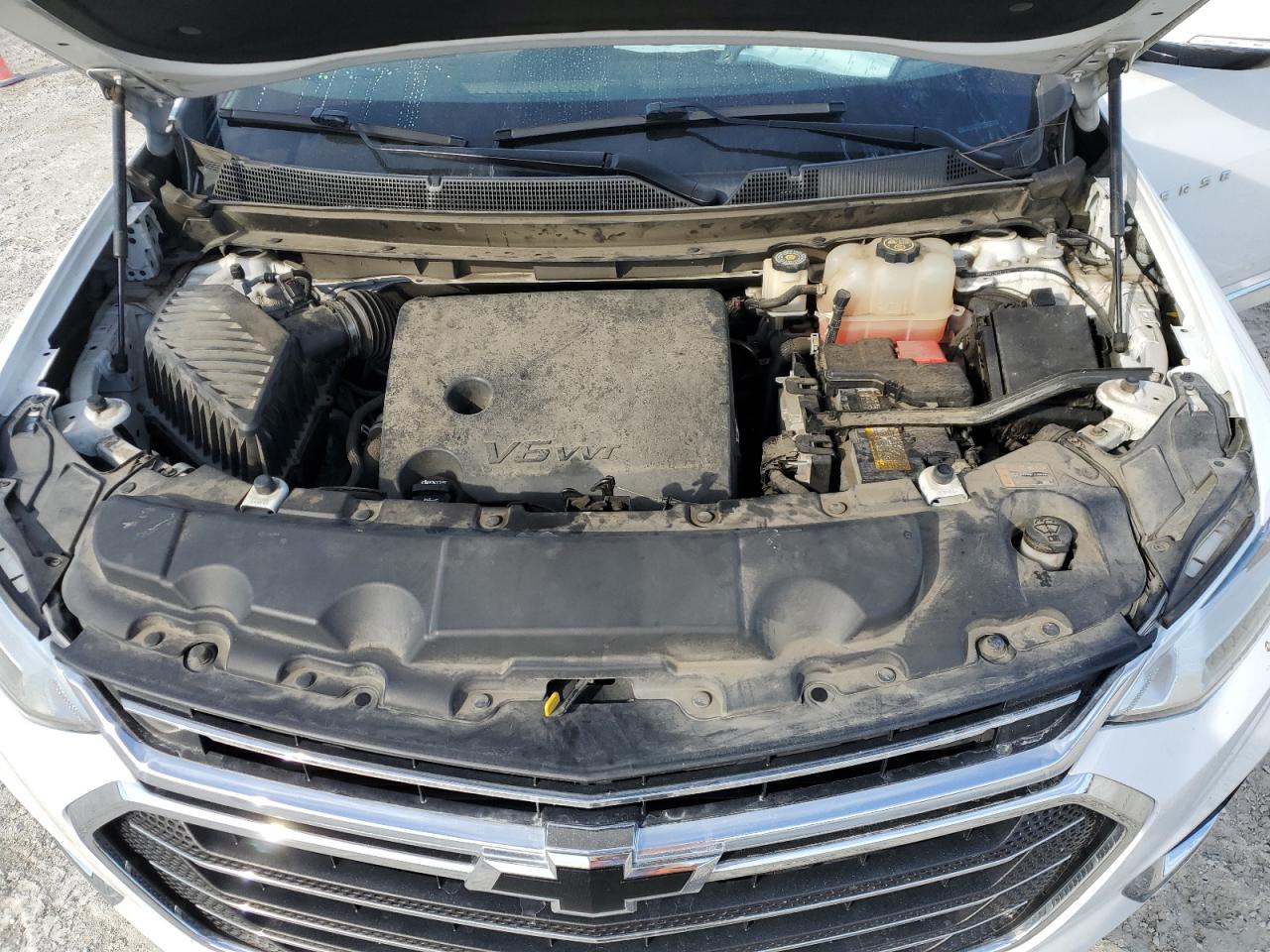 2019 Chevrolet Traverse VIN 1GNEVKKWXKJ123460 Copart auction photo, rear end damage thumbnail 12