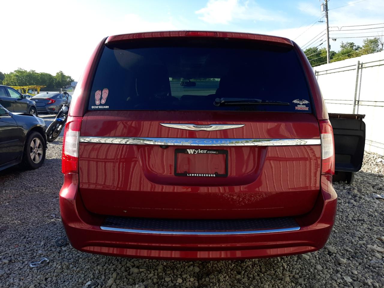 2014 Chrysler Town & Country VIN 2C4RC1BG0ER423706 Copart auction photo, side damage thumbnail 6