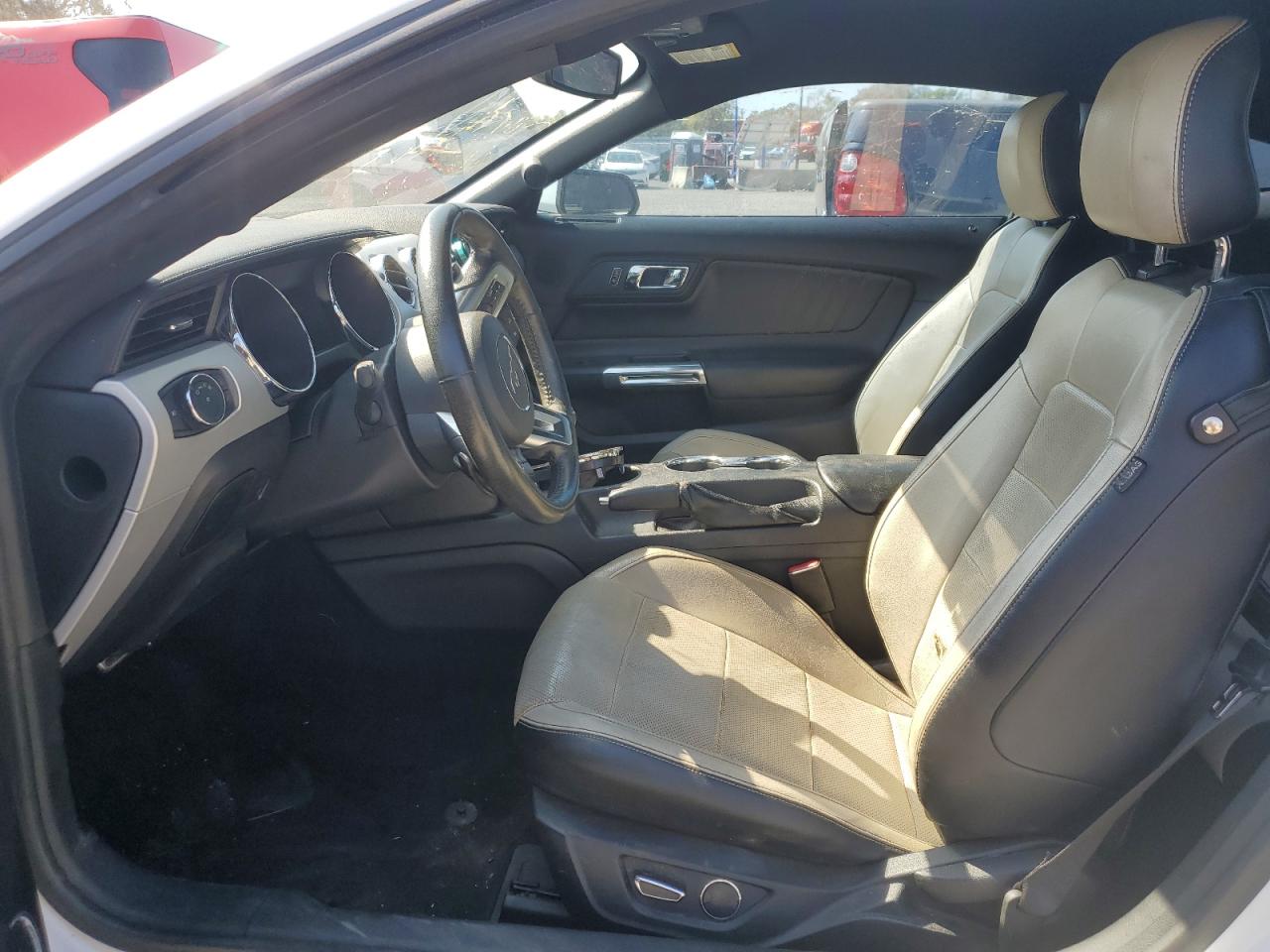 2015 Ford Mustang VIN 1FA6P8TH4F5402207 Copart auction photo, front end / rear end damage thumbnail 7