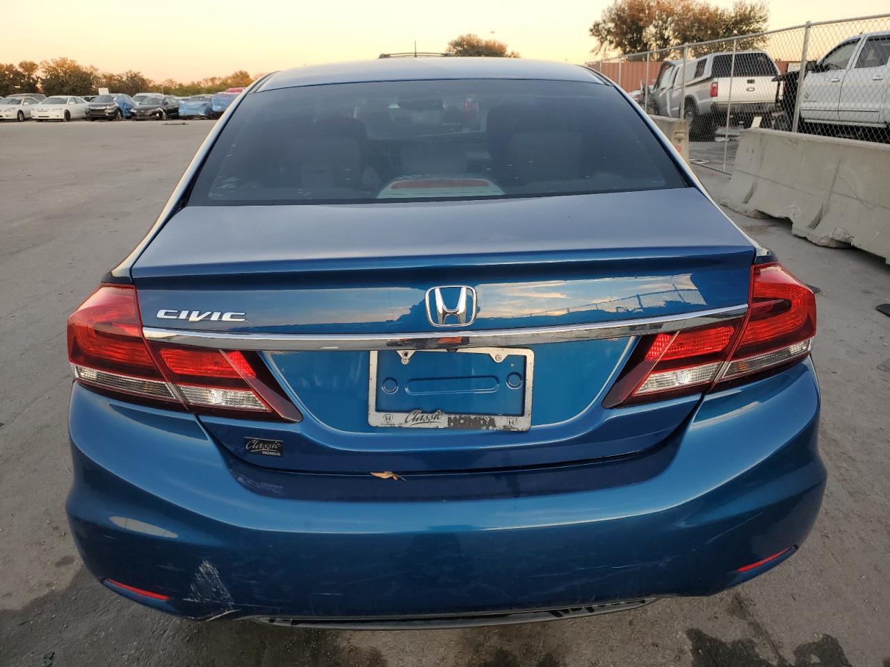 2014 Honda Civic VIN 19XFB2F80EE084428 Copart auction photo, front end / minor dent/scratches damage thumbnail 6