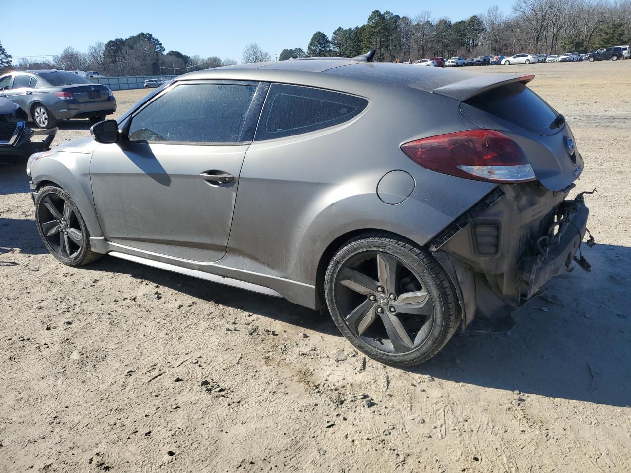 2015 Hyundai Veloster VIN KMHTC6AEXFU249159 Copart auction photo, all over / minor dent/scratches damage thumbnail 2