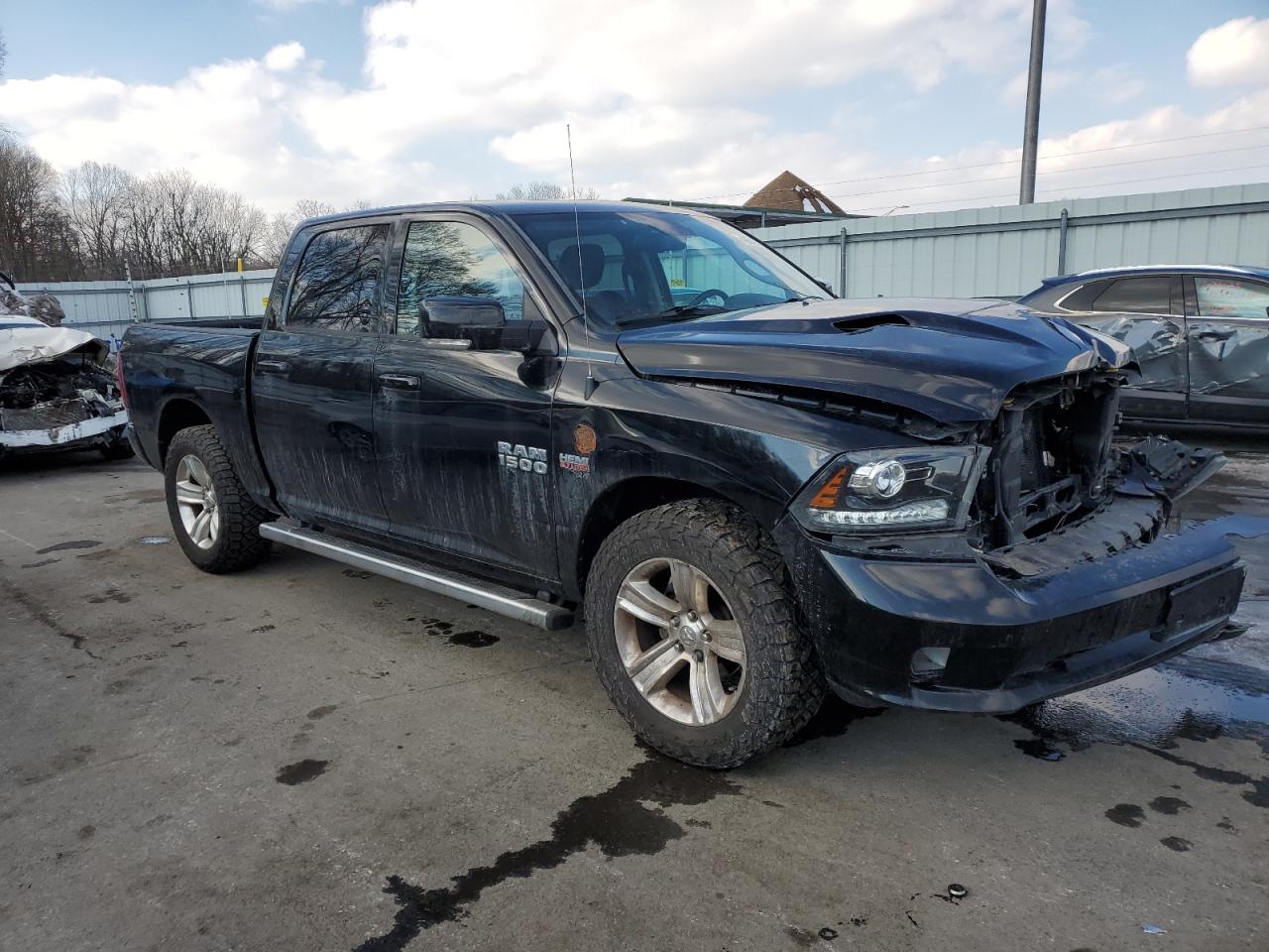 2013 RAM 1500 VIN 1C6RR7MT8DS711005 Copart auction photo, front end damage thumbnail 4