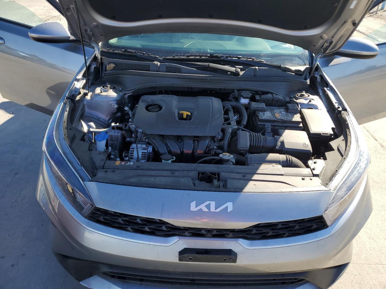 2024 KIA Forte VIN 3KPF24AD4RE818641 Copart auction photo, minor dent/scratches damage thumbnail 11