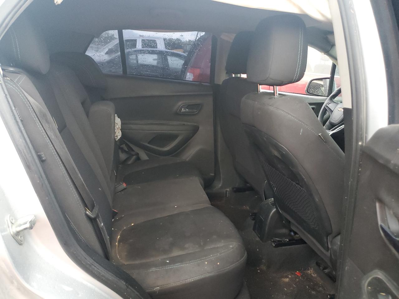 2016 Chevrolet Trax VIN 3GNCJKSBXGL268658 Copart auction photo, all over damage thumbnail 11