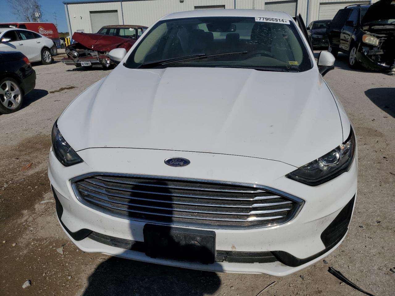 2019 Ford Fusion VIN 3FA6P0LU7KR124604 Copart auction photo, side damage thumbnail 5