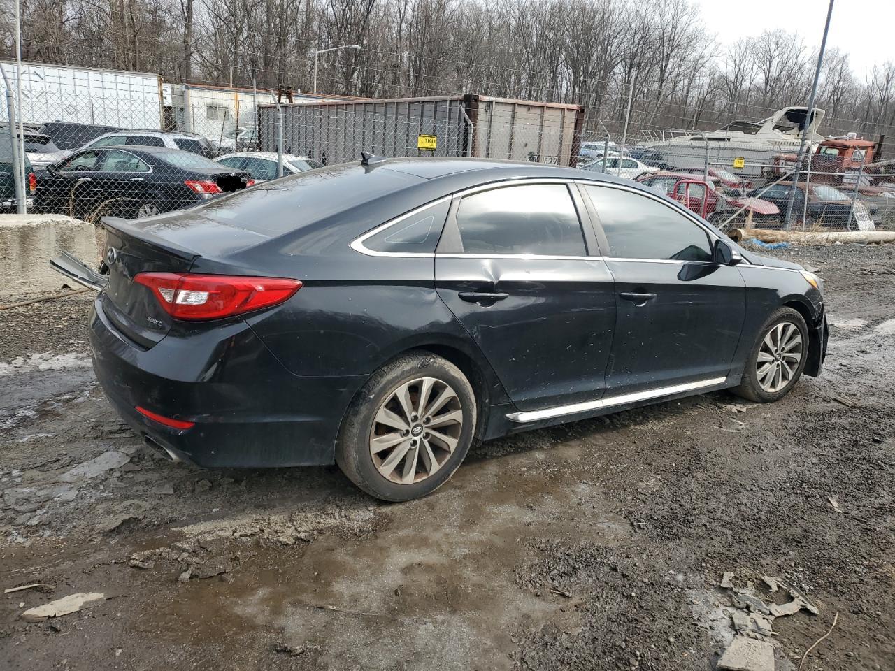 2015 Hyundai Sonata VIN 5NPE34AF2FH251184 Copart auction photo, vandalism / front end damage thumbnail 3