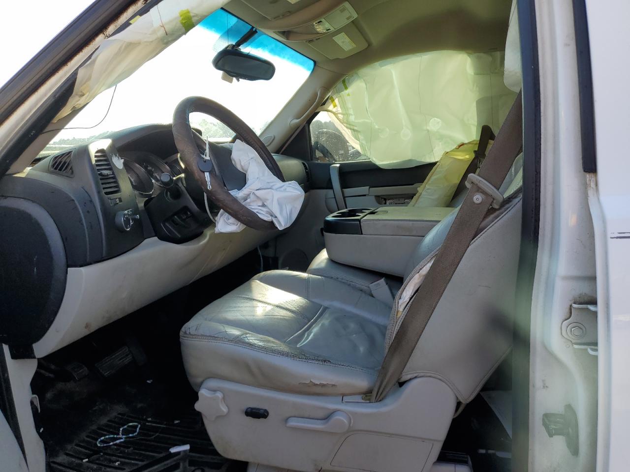 2010 Chevrolet Silverado VIN 3GCRKSE30AG295873 Copart auction photo, all over damage thumbnail 7