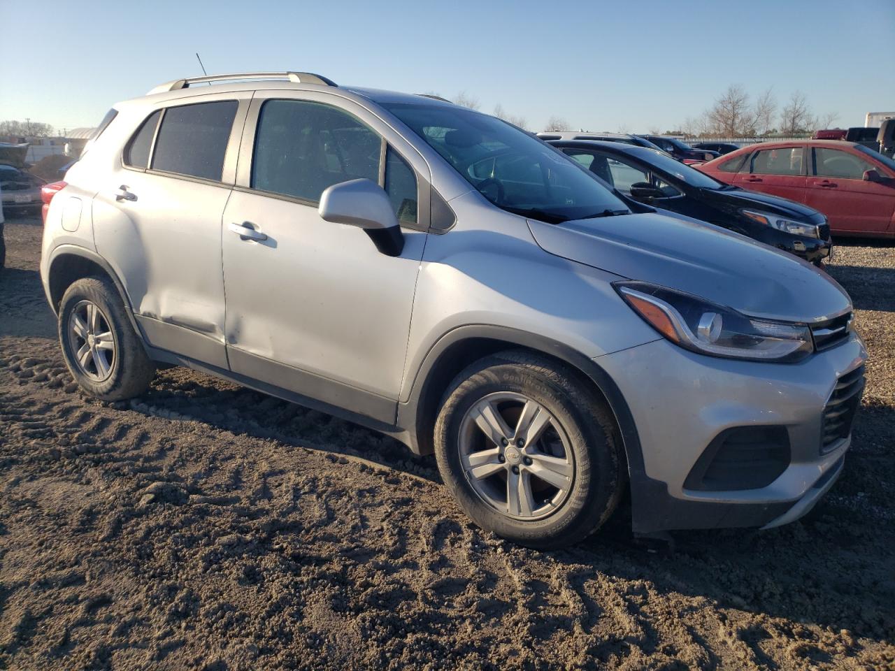 2022 Chevrolet Trax VIN KL7CJLSMXNB518332 Copart auction photo, front end / side damage thumbnail 4