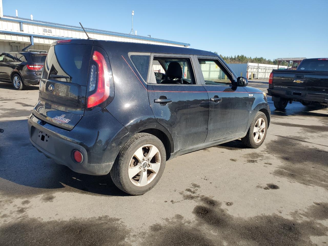 2017 KIA Soul VIN KNDJN2A25H7434838 Copart auction photo, front end / side damage thumbnail 3