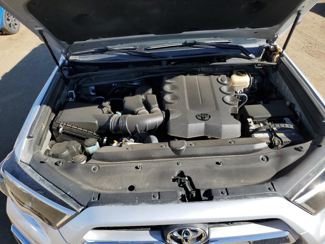 2017 Toyota 4Runner VIN JTEBU5JR4H5425531 Copart auction photo, side / undercarriage damage thumbnail 12