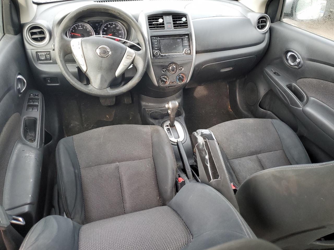 2016 Nissan Versa VIN 3N1CN7AP4GL806975 Copart auction photo, minor dent/scratches damage thumbnail 8