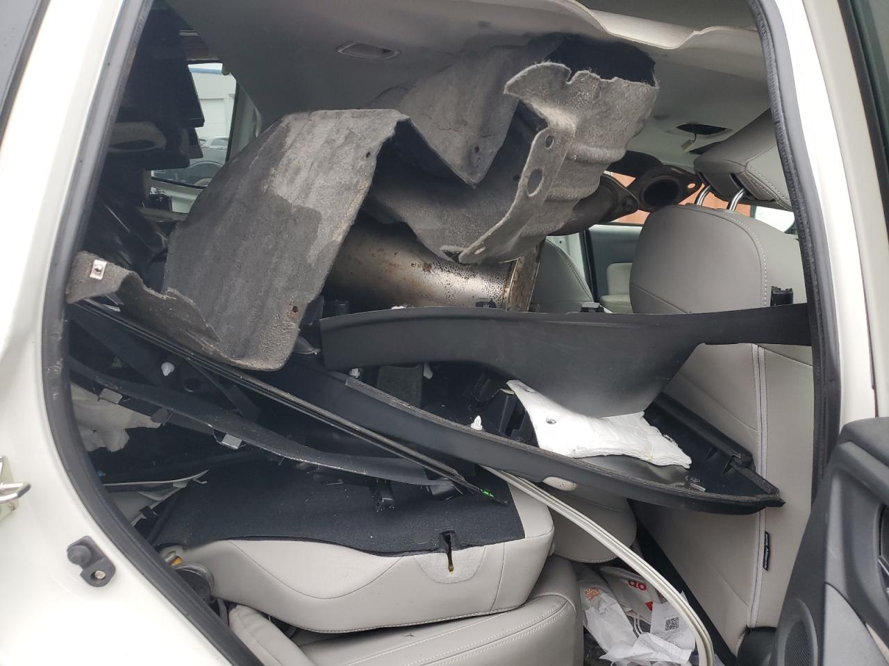 2017 Subaru Forester VIN JF2SJARC7HH537049 Copart auction photo, rear end / side damage thumbnail 11