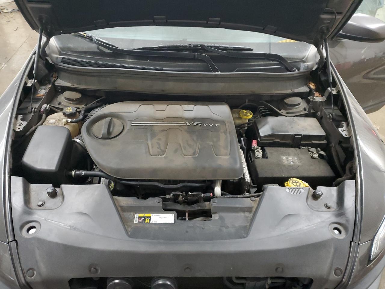 2016 Jeep Cherokee VIN 1C4PJMBS1GW122200 Copart auction photo, side / undercarriage damage thumbnail 12