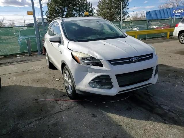 2016 Ford Escape VIN 1FMCU0G95GUA28882 Copart auction photo, front end damage thumbnail 11