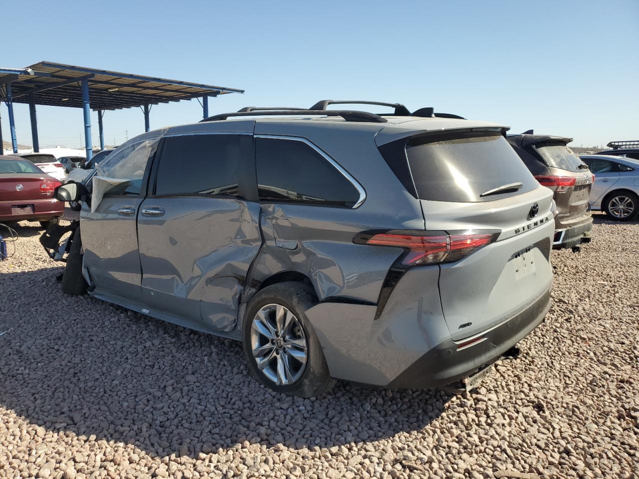 2022 Toyota Sienna VIN 5TDASKFC4NS043580 Copart auction photo, all over damage thumbnail 2