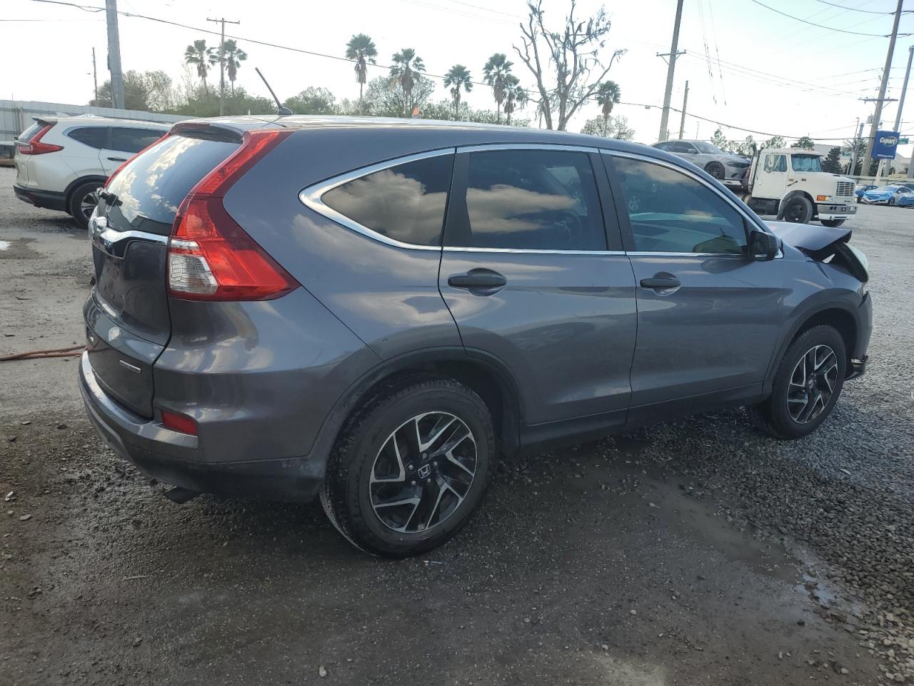 2016 Honda CR-V VIN 5J6RM3H42GL022086 Copart auction photo, front end damage thumbnail 3