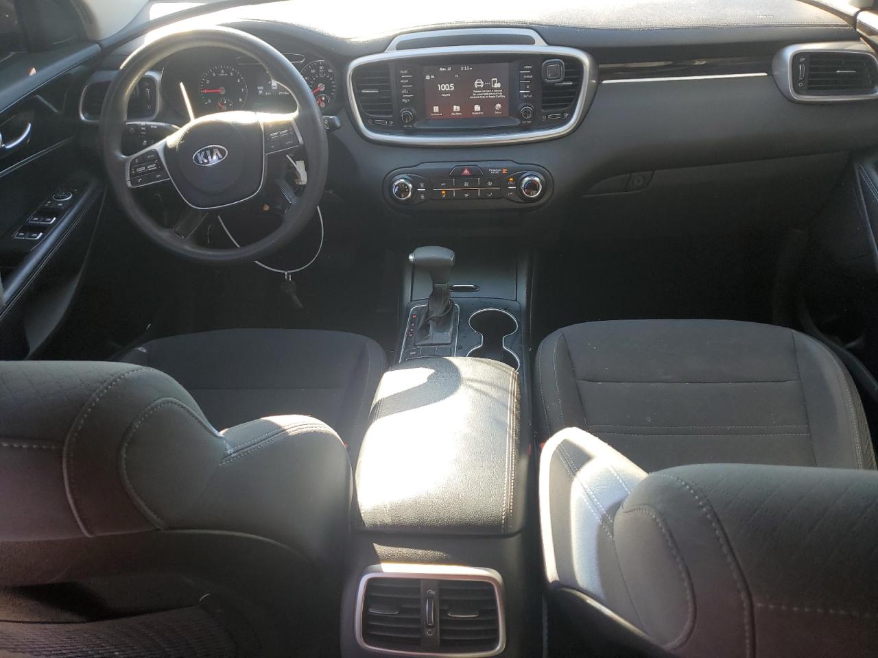 2019 KIA Sorento VIN 5XYPG4A35KG460486 Copart auction photo, front end / rear end damage thumbnail 8