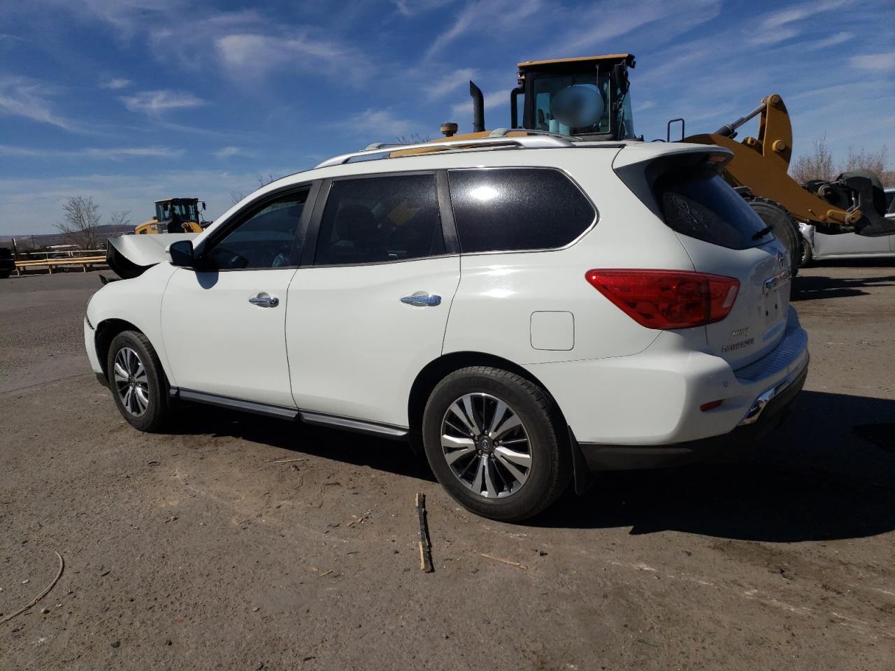 2017 Nissan Pathfinder VIN 5N1DR2MN6HC647355 Copart auction photo, front end damage thumbnail 2
