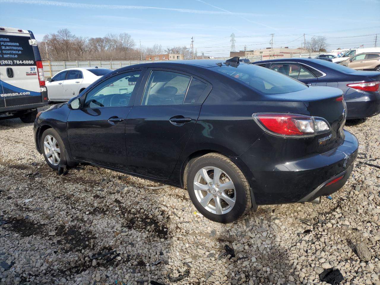 2011 Mazda 3 VIN JM1BL1VG1B1359141 Copart auction photo, rear end / front end damage thumbnail 2