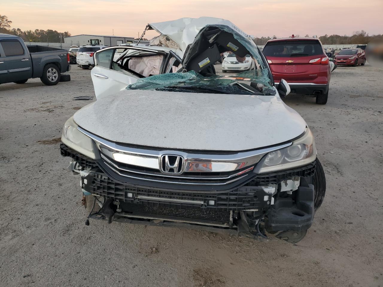 2017 Honda Accord VIN 1HGCR2F50HA022699 Copart auction photo, all over damage thumbnail 5