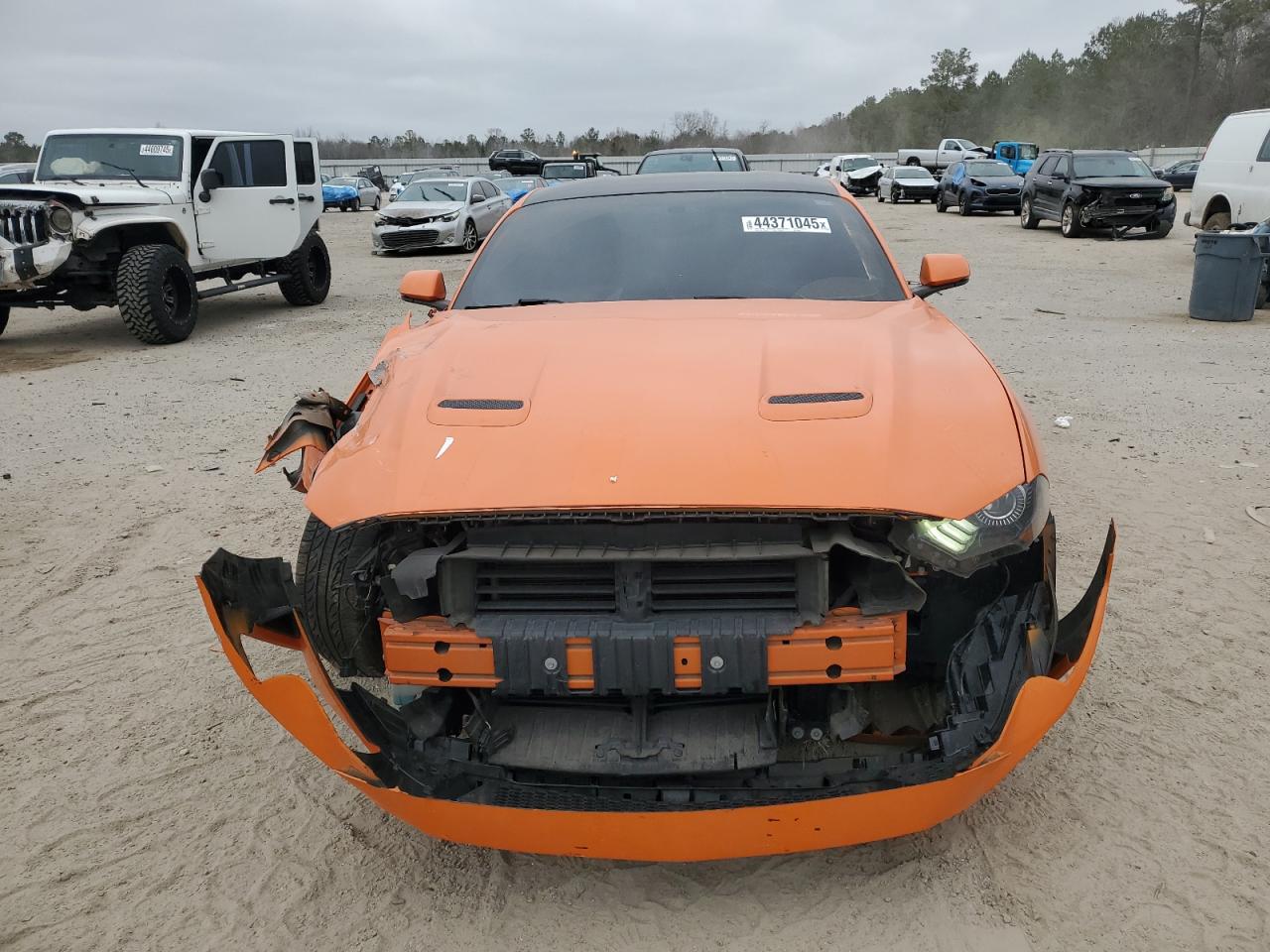 2020 Ford Mustang VIN 1FA6P8CF0L5129129 Copart auction photo, all over damage thumbnail 5