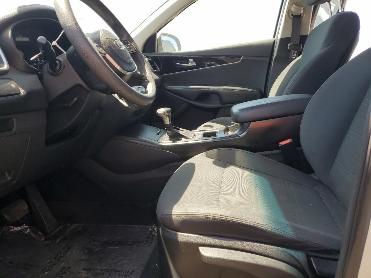 2020 KIA Sorento VIN 5XYPG4A35LG671656 Copart auction photo, front end damage thumbnail 7
