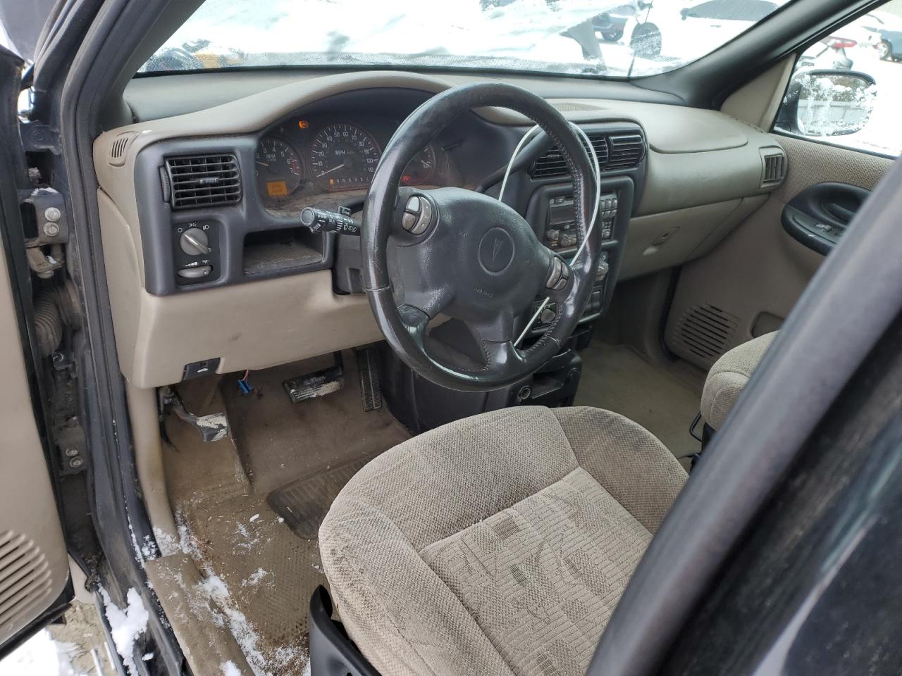 2002 Pontiac Montana VIN 1GMDX13E72D299326 Copart auction photo, front end / all over damage thumbnail 8