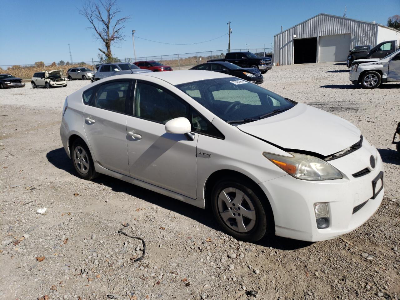 2011 Toyota Prius VIN JTDKN3DUXB0272485 Copart auction photo, front end / minor dent/scratches damage thumbnail 4